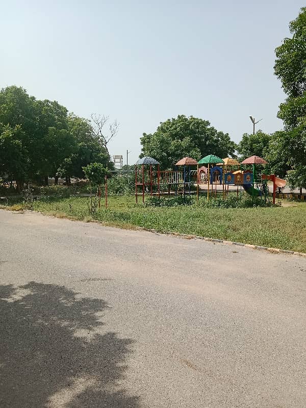 Plot In   Garden City Block A . . . 4