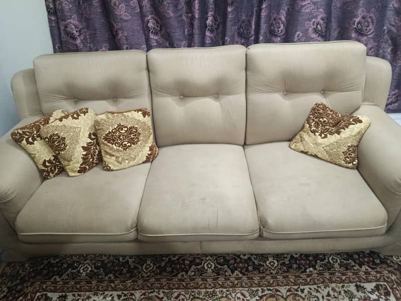 5 Seater sofa 1