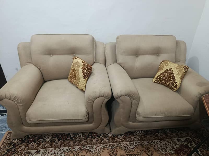 5 Seater sofa 3