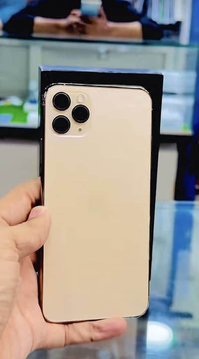 Apple iPhone 11 Pro Max PTA CONDITION 10/10