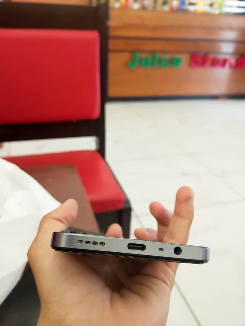 Realme Note 60x 6
