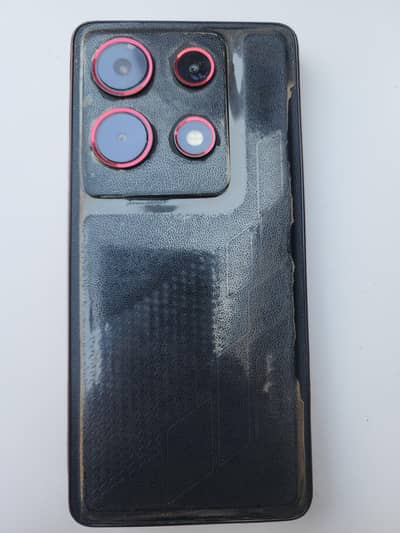 Infinix Note 30 VIP BMW Racing Edition