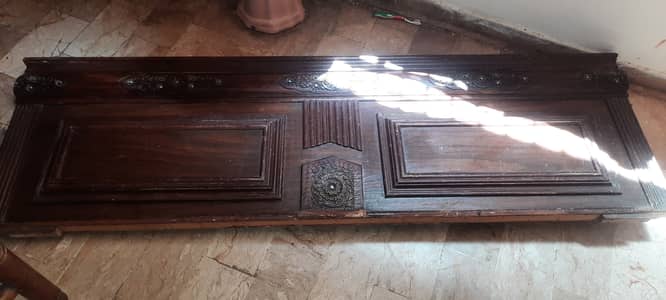 Wooden king size bed with out matress karachi