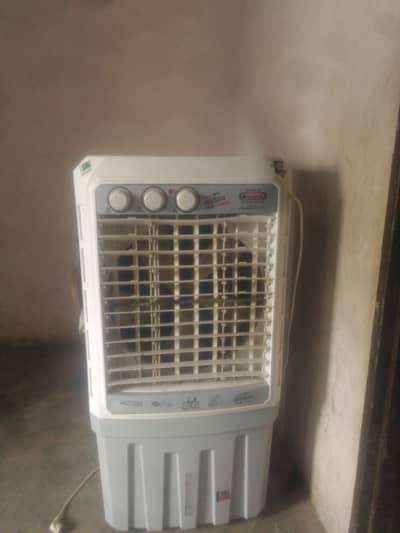 2 month use only new condition me ha