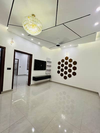 20 Marla Upper Portion Available For Rent