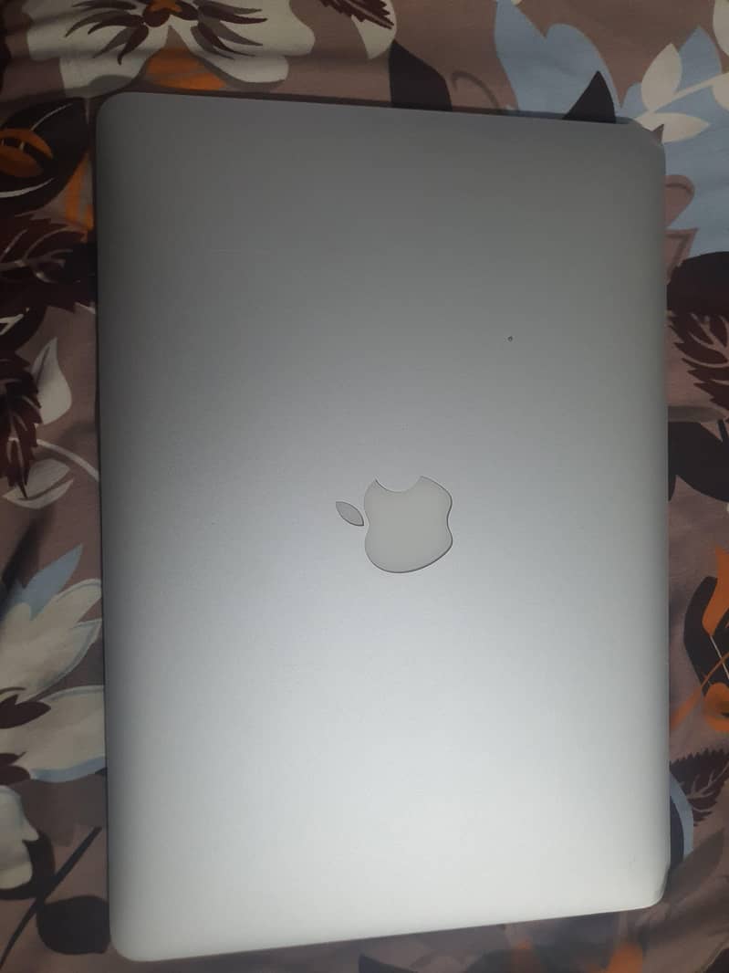 Macbook air 2012 0