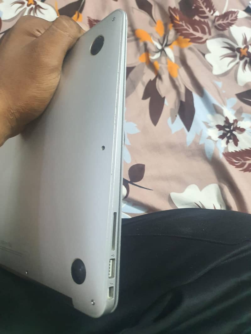 Macbook air 2012 1