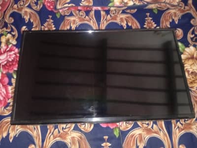 32/36 Inch LED/LCD TV - Mint Condition (8/9 Month Used)