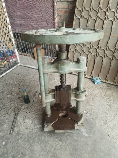 hand press manual press