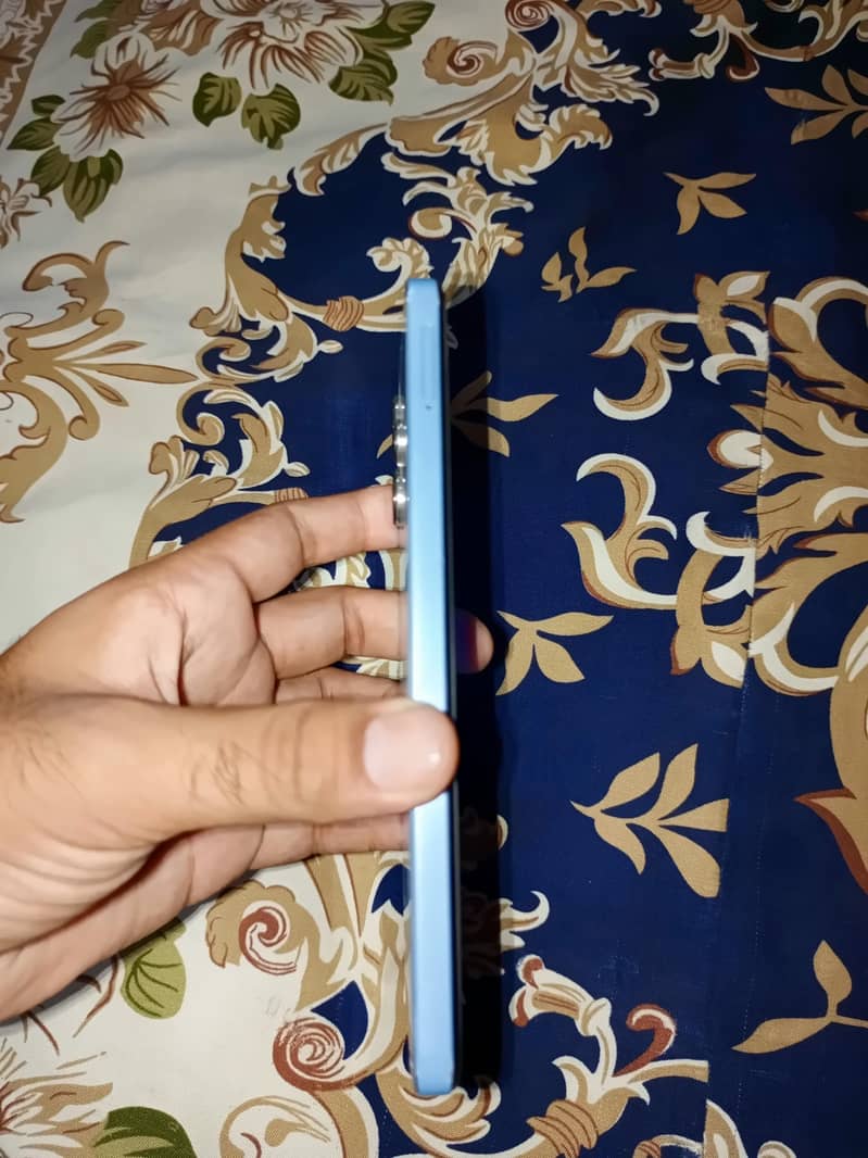 Redmi 12 4