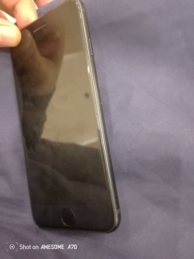 Apple iPhone SE 2022 edition 3