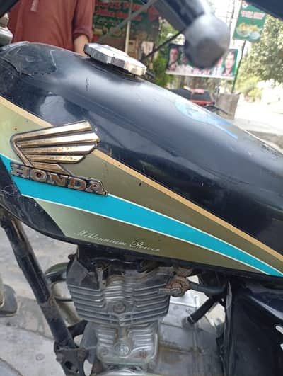 Honda 125 2001 model