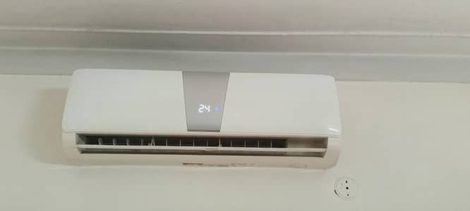 Haier 1.5 Ton Split AC non inverter in 10/10 condition