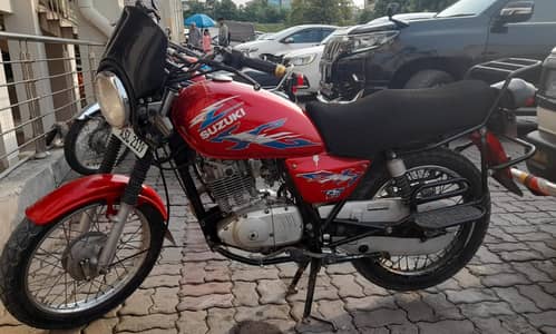 Suzuki GS 150 2023