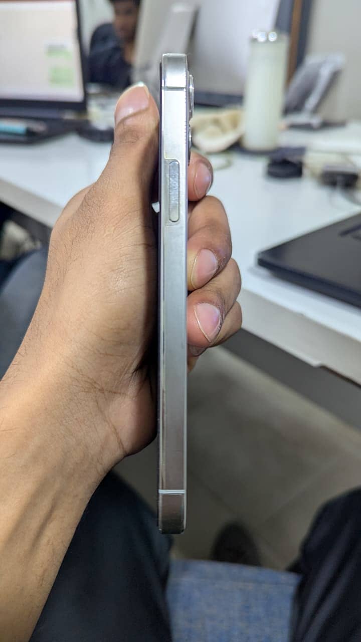 Apple iPhone 12 Pro 1