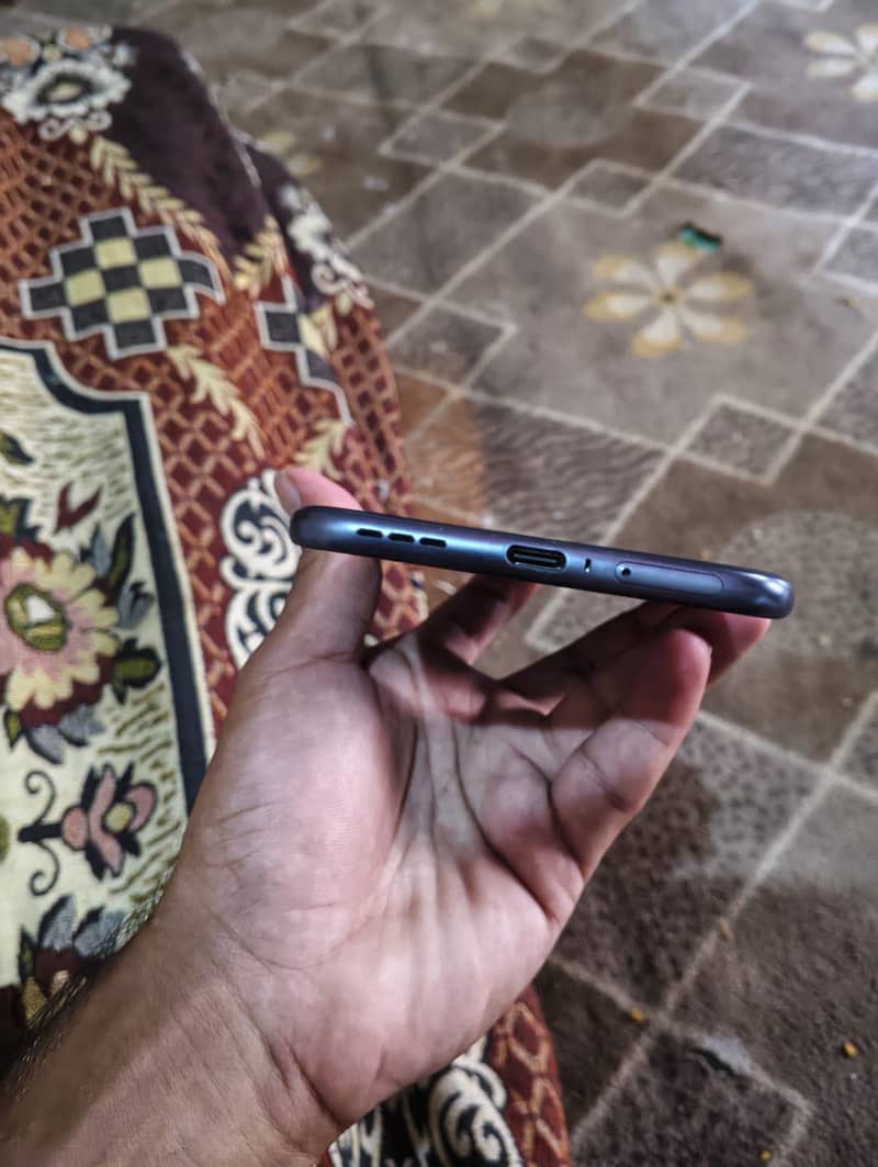 tecno spark 40 pro plus 2