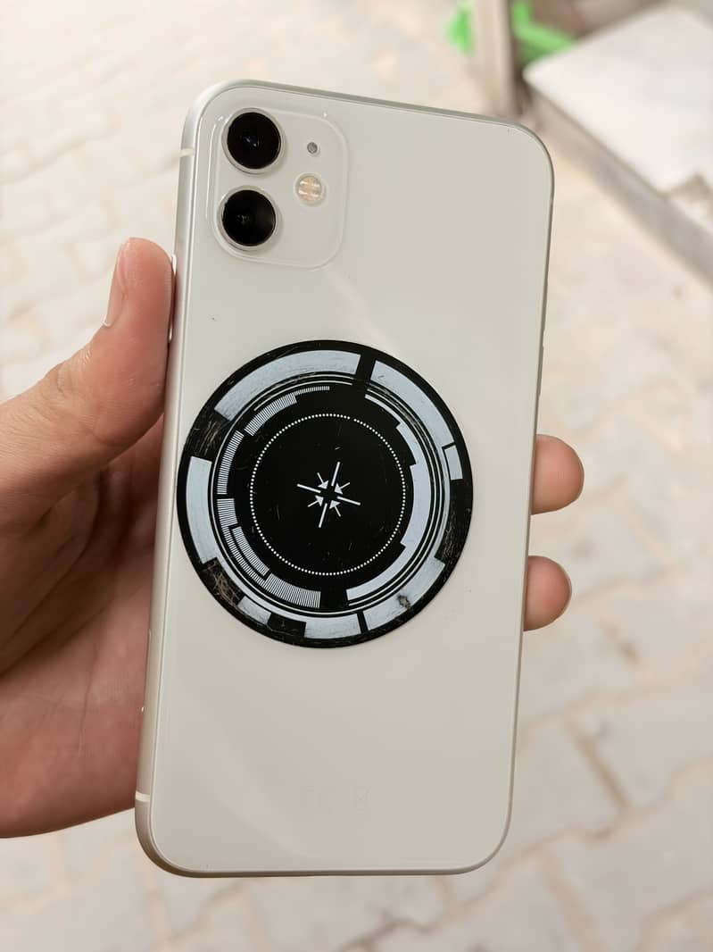 Apple iPhone 11 8
