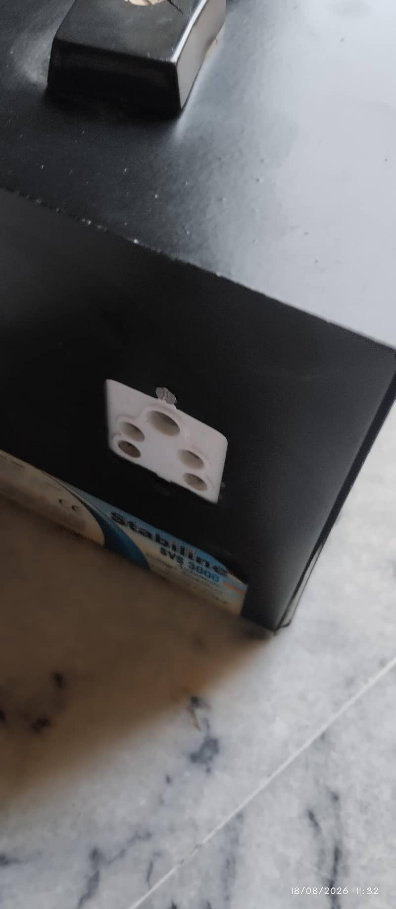 refrigerator stabilizer 1