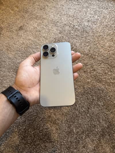 Apple iPhone 15 Pro Max
