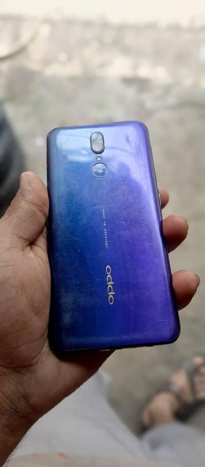 OPPO F11
