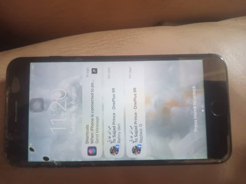 Apple iPhone 7 Plus 4