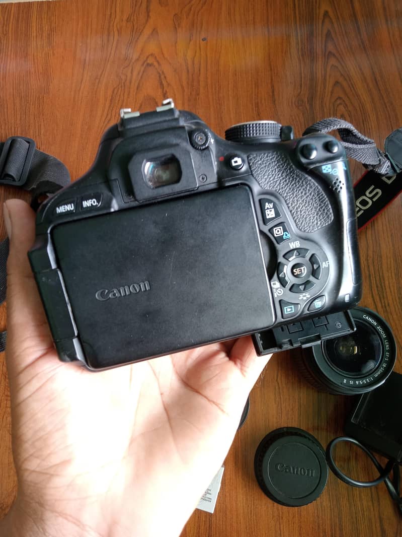 Canon 600D 4