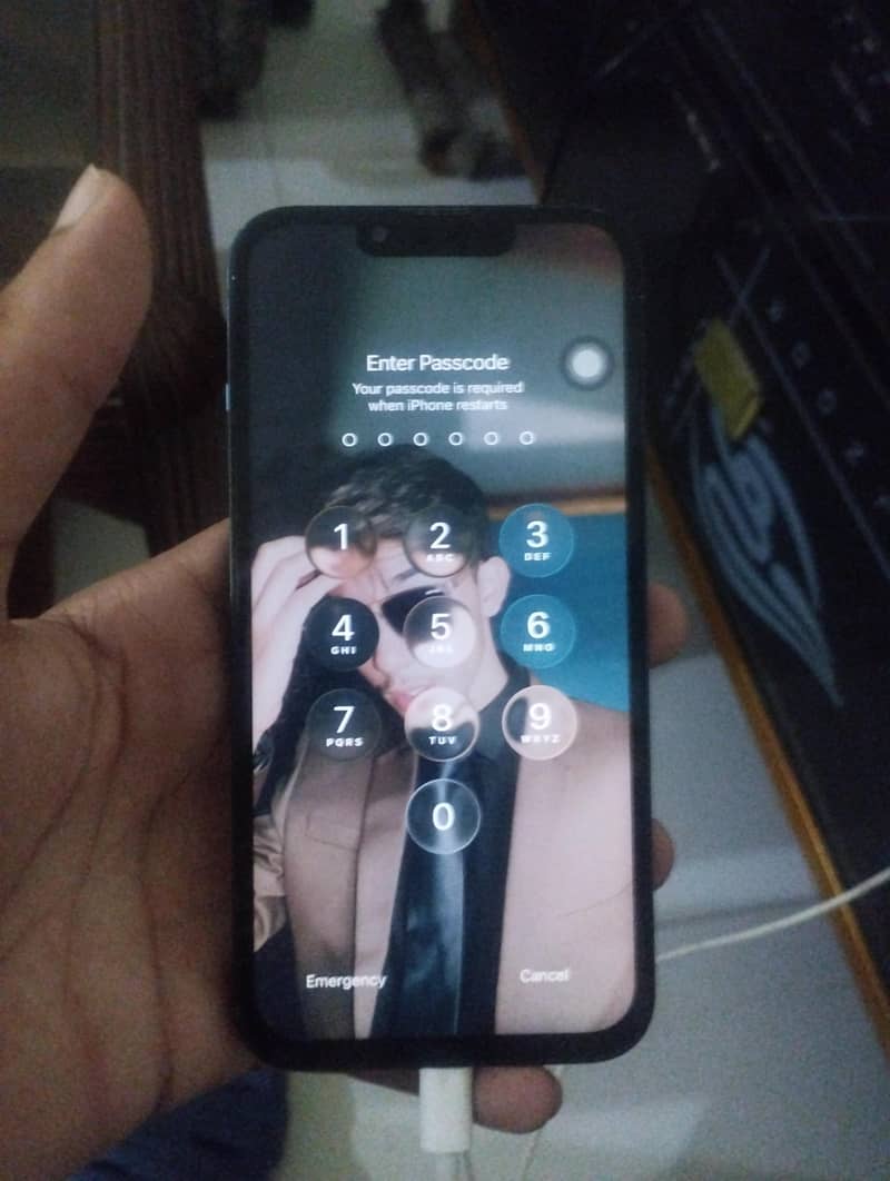 Apple iPhone 13 5