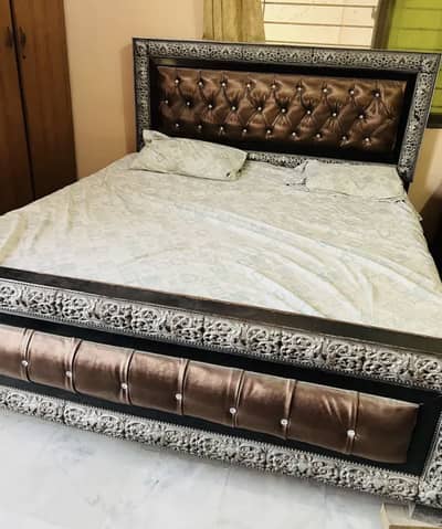 Double bed for sale