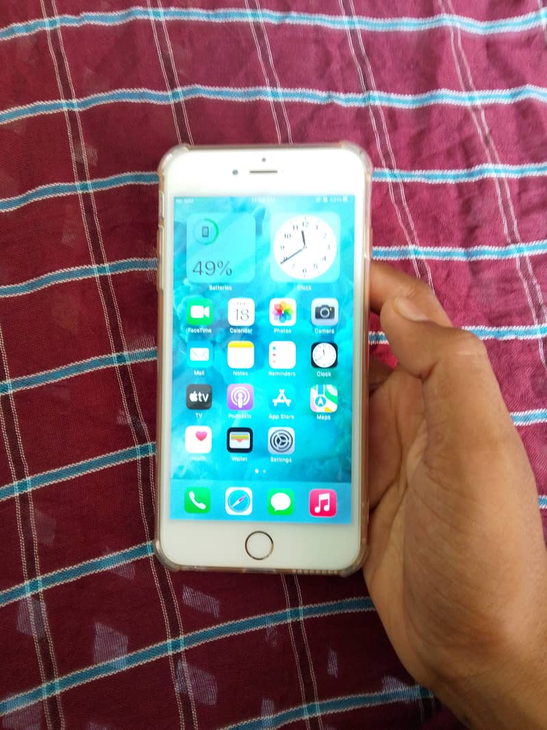 Apple iPhone 6S Plus 2