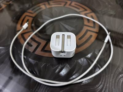 Apple original 20w adapter and cable