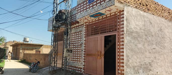 Prime Location In Girja Road 2 Marla House For Sale