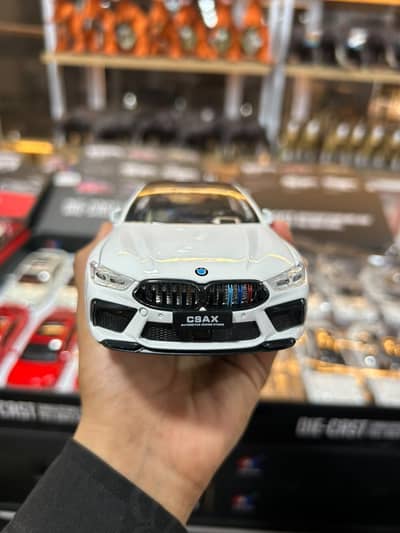 Metal Diecast BMW, Audi, Model\Openable\Pull Back Action\Kids Gift