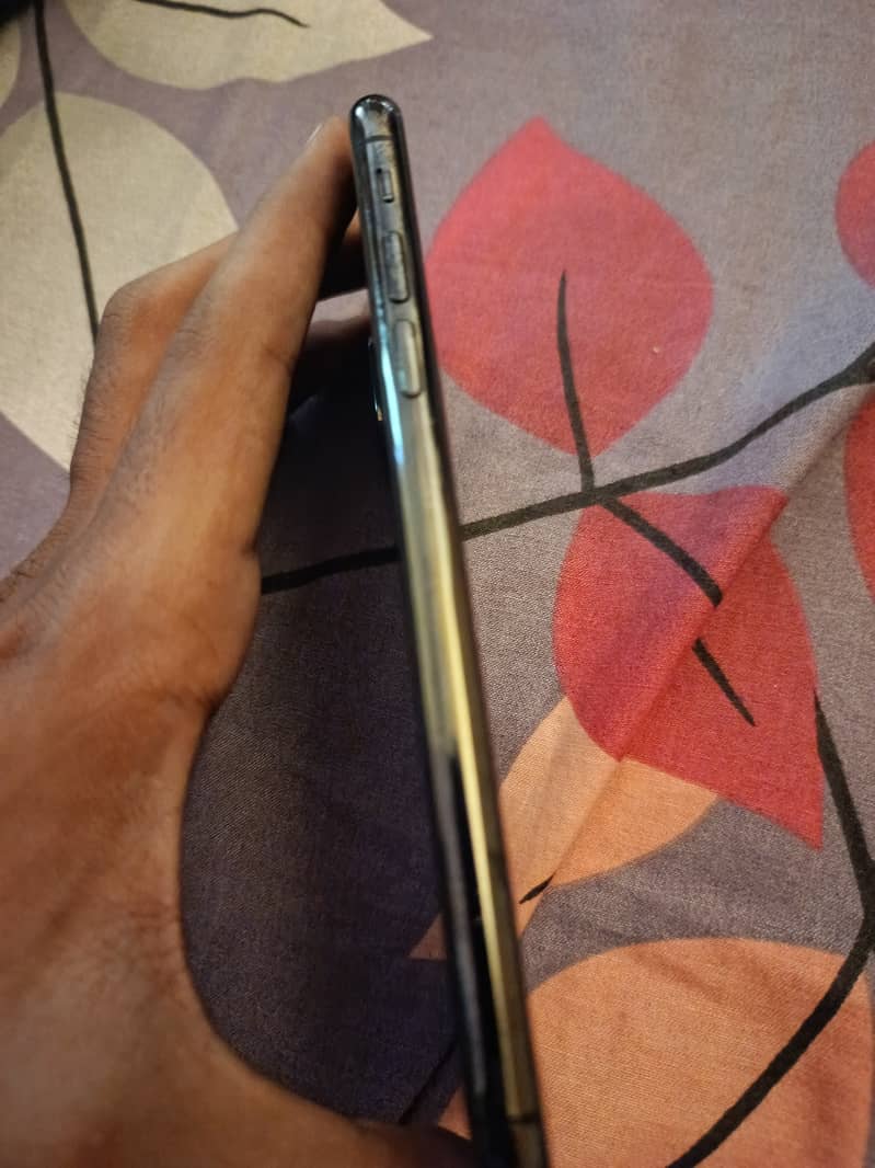 Apple iPhone X 2