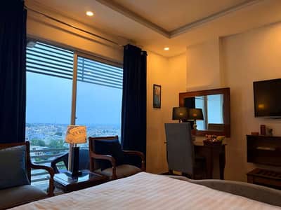 Premium 1-Bed Apartment on Main Canal Road 15% Cashback + Installment Plan!