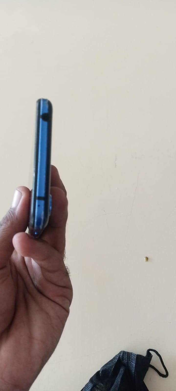 Sharp Aquos R5G 3