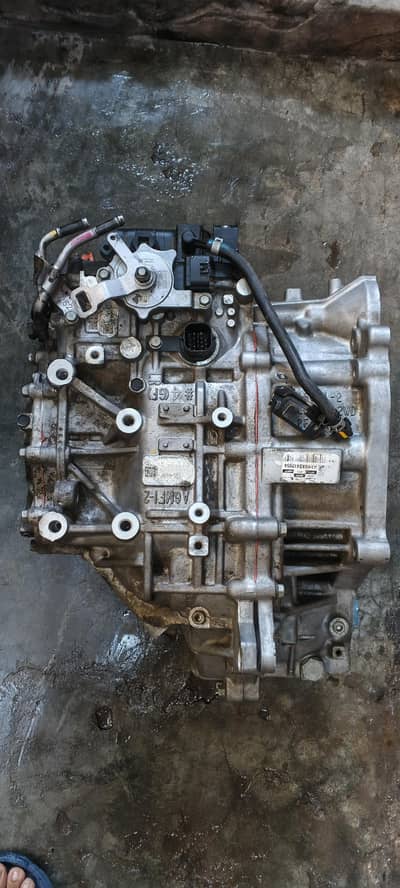 Hyundai Elantra GL 1.6 Automatic transmission Gear for sale