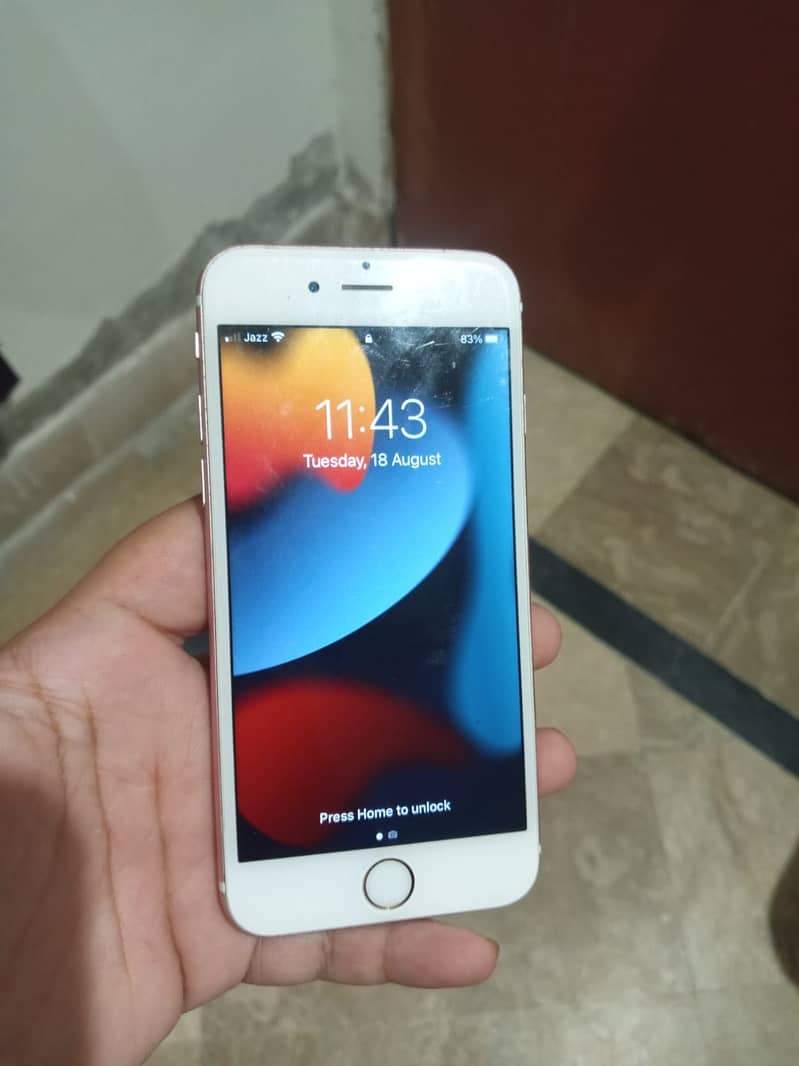 Apple iPhone 6S 1