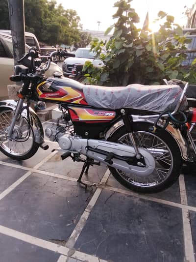 Honda cd70 new