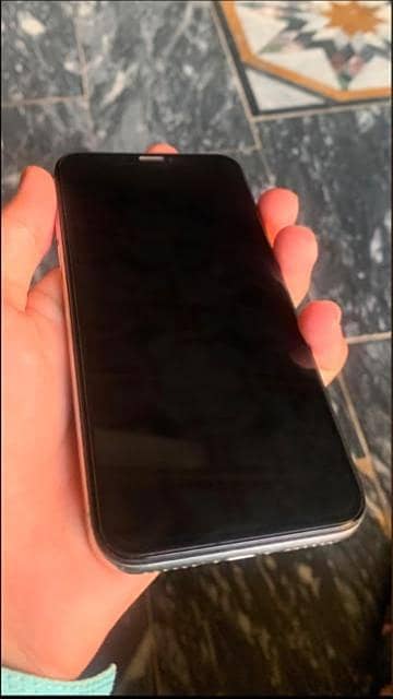 Apple iPhone X 3
