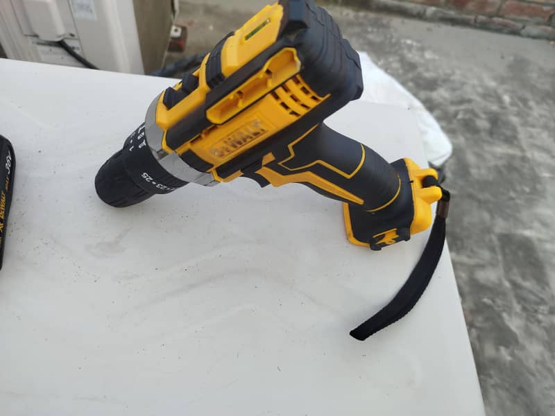 Cordless Drill Machine 2