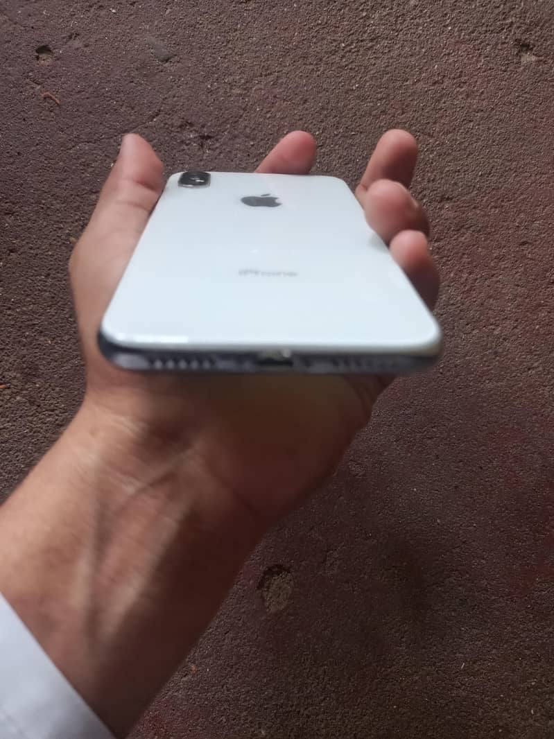 Apple iPhone X 1