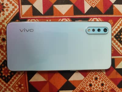 Vivo S1
