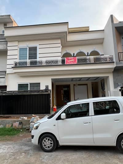 7 MARLA BREND NEW HOUSE FOR SALE IN JINNAH GARDEN