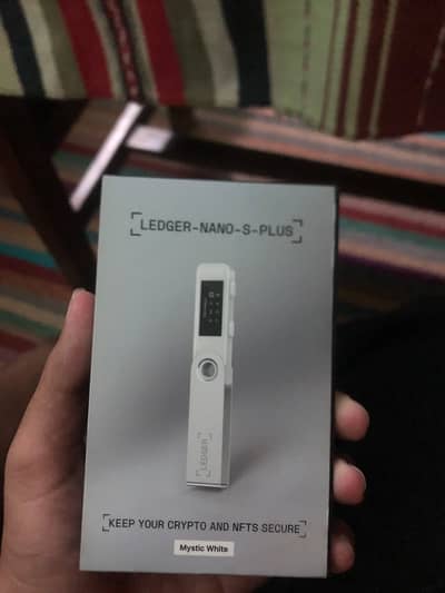 Ledger Nano S plus open box