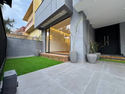 Luxury 10 Marla Designer House For Sale Overseas Block