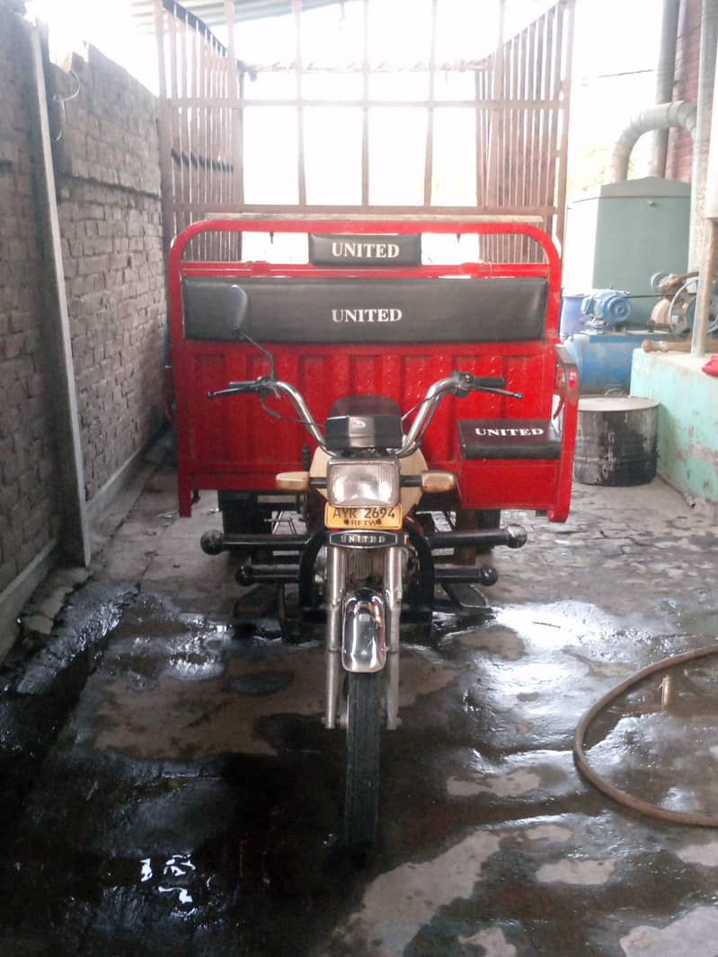 loader rickshaw 6