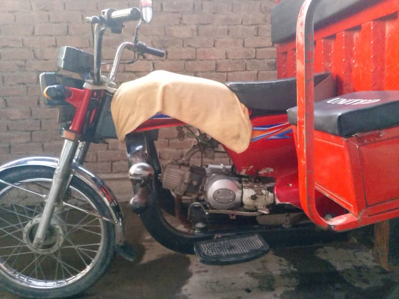 loader rickshaw 12