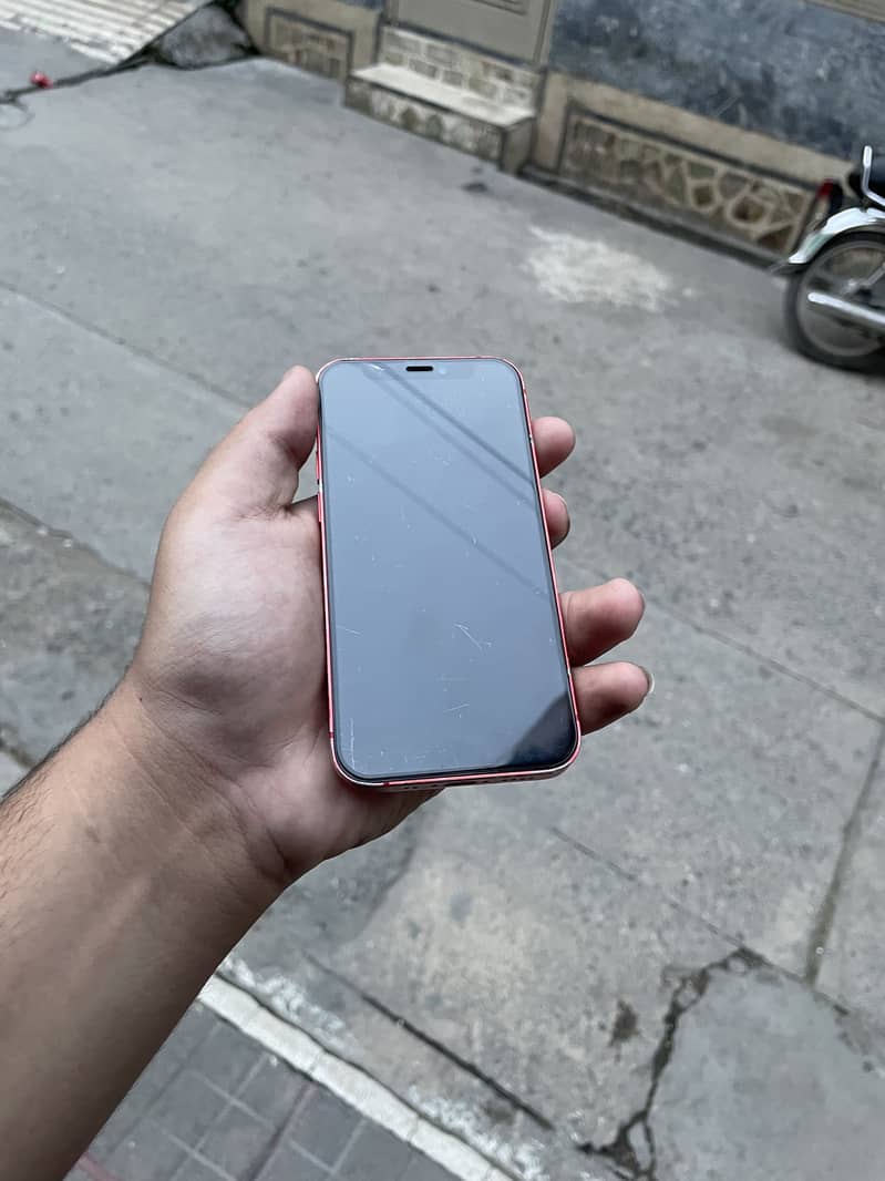 Iphone 12 mini 4