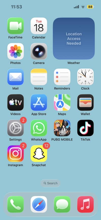 Apple iPhone 13