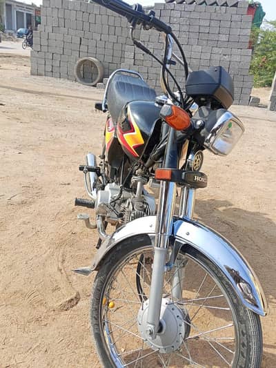 Honda cd 70 2026